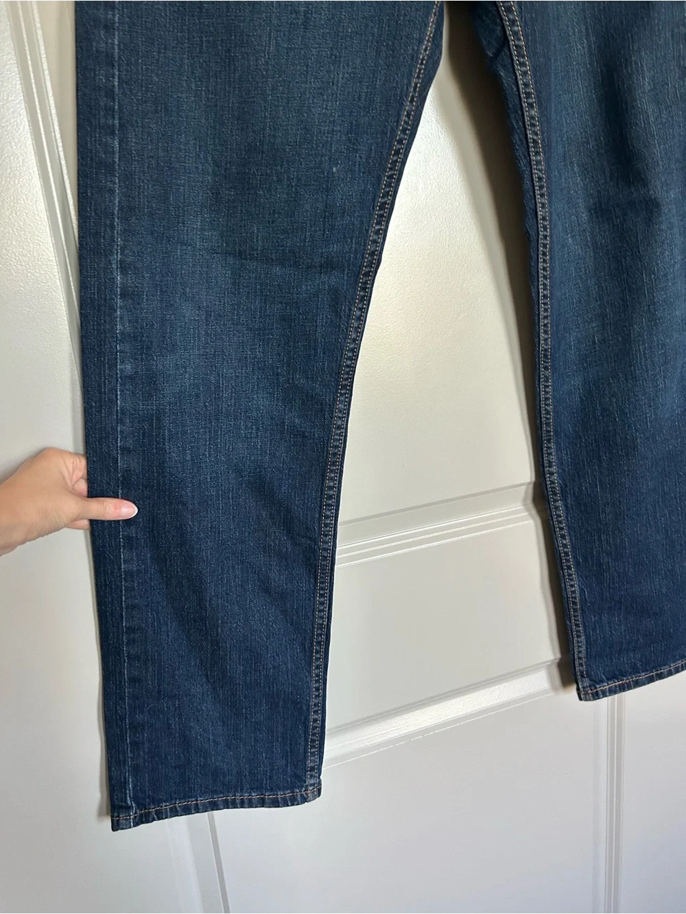 Levis straight leg